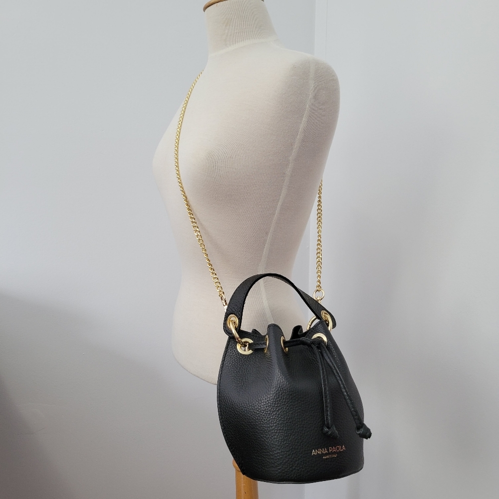 Anna Paola bucket bag